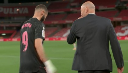  巴黎主场憾平里尔，争冠主动权拱手相让  