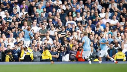  热刺绝平进球引争议，VAR判定越位在先无效  