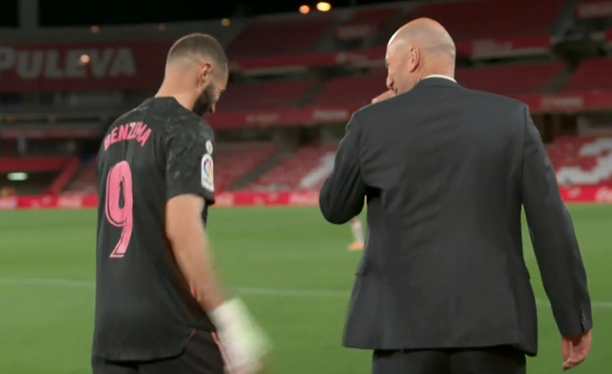  巴黎主场憾平里尔，争冠主动权拱手相让  