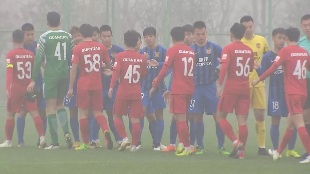  乌迪内斯主场雨战告捷，湿滑场地难挡犀利反击